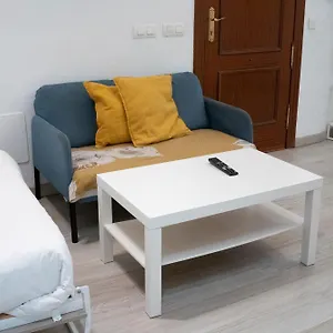 Estupendo Estudio Al Lado De Plaza La Merced Málaga